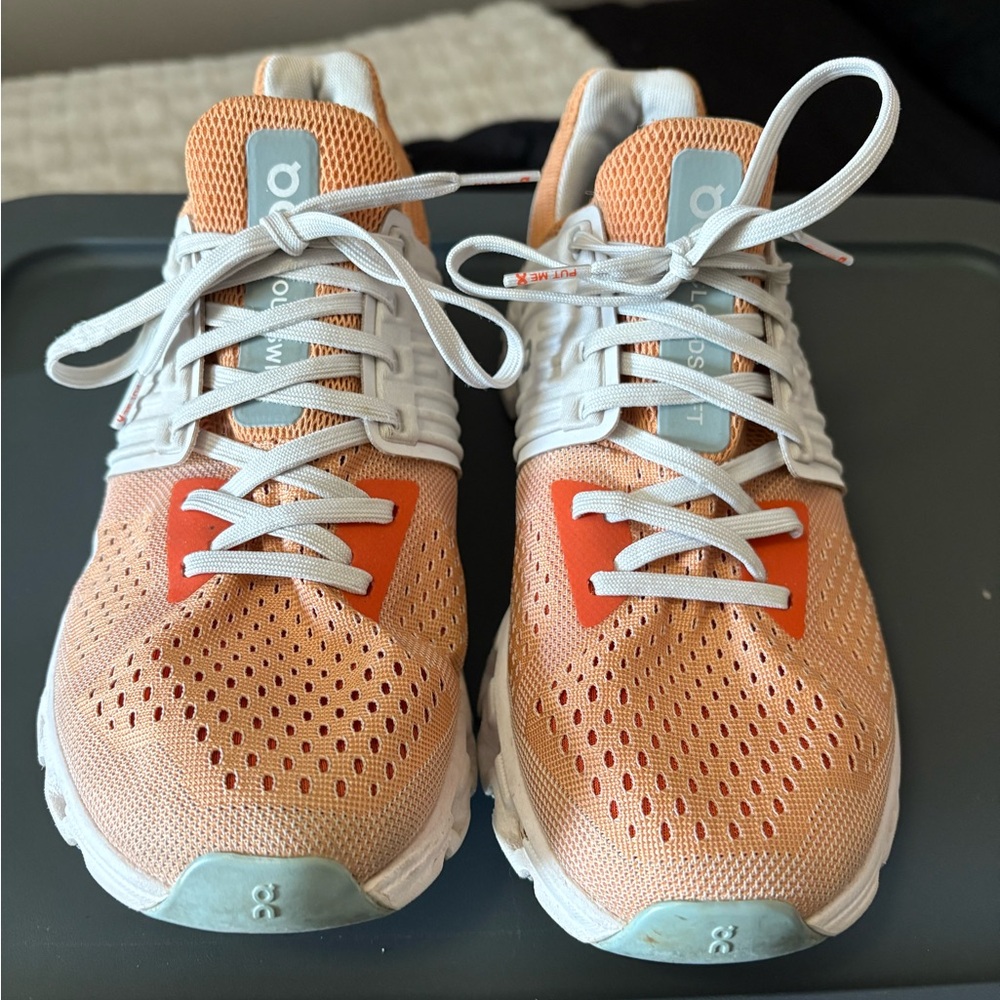 On Cloud Tennis Shoes